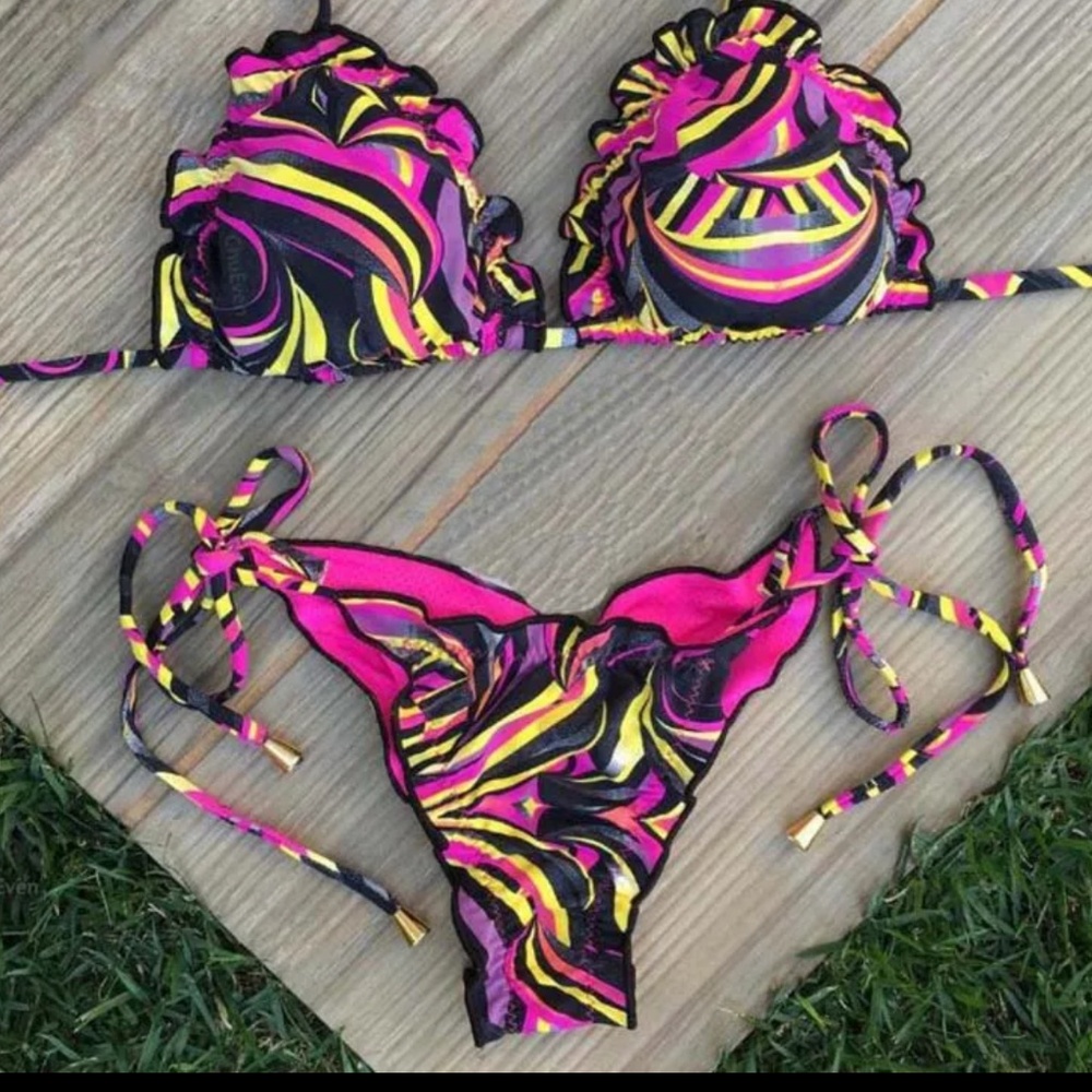 Colorful fun in the sun bikini!